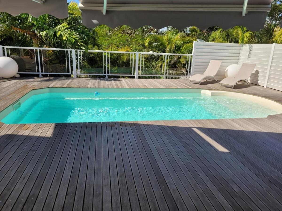 Villa Ste Marthe Avec Piscine, Grande Terrasse, Jardin Intime Et Citerne D'Eau سانت فرانسوا المظهر الخارجي الصورة