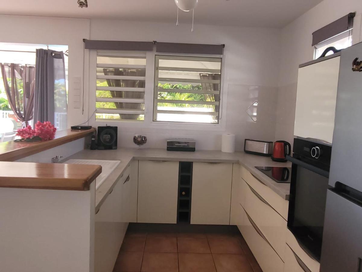 Villa Ste Marthe Avec Piscine, Grande Terrasse, Jardin Intime Et Citerne D'Eau سانت فرانسوا المظهر الخارجي الصورة